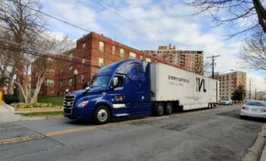 International Van Lines truck